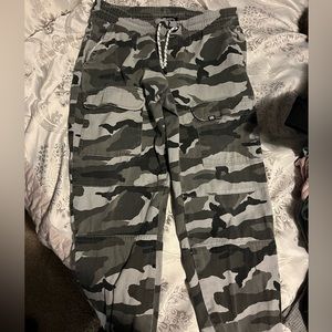 Large mens camo joggers